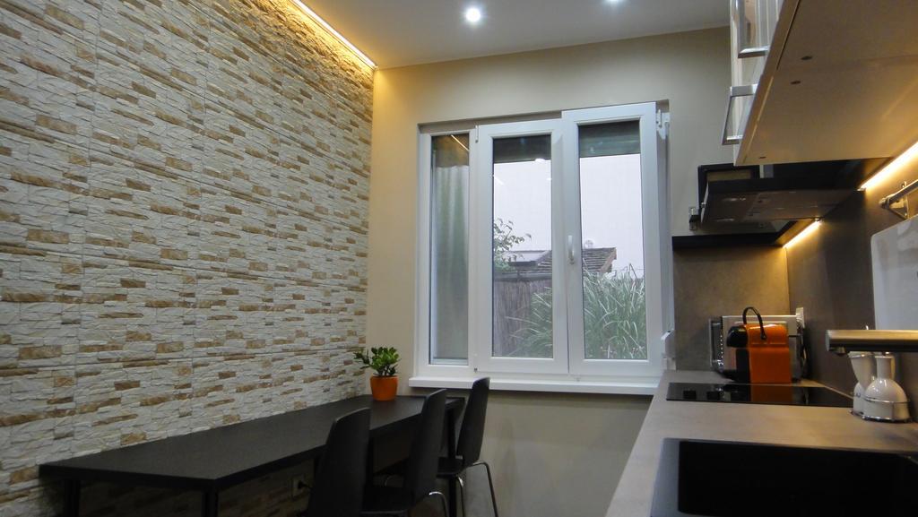 Mgtels Apartman - With Private Parking Budapest Exterior photo