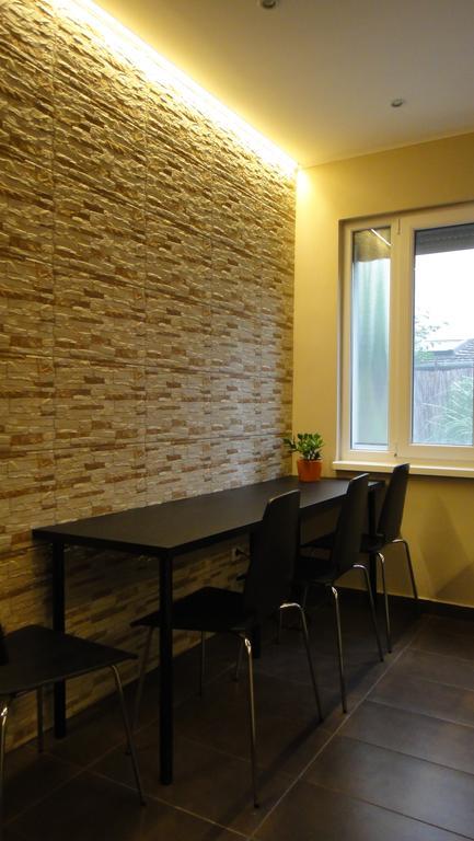 Mgtels Apartman - With Private Parking Budapest Exterior photo