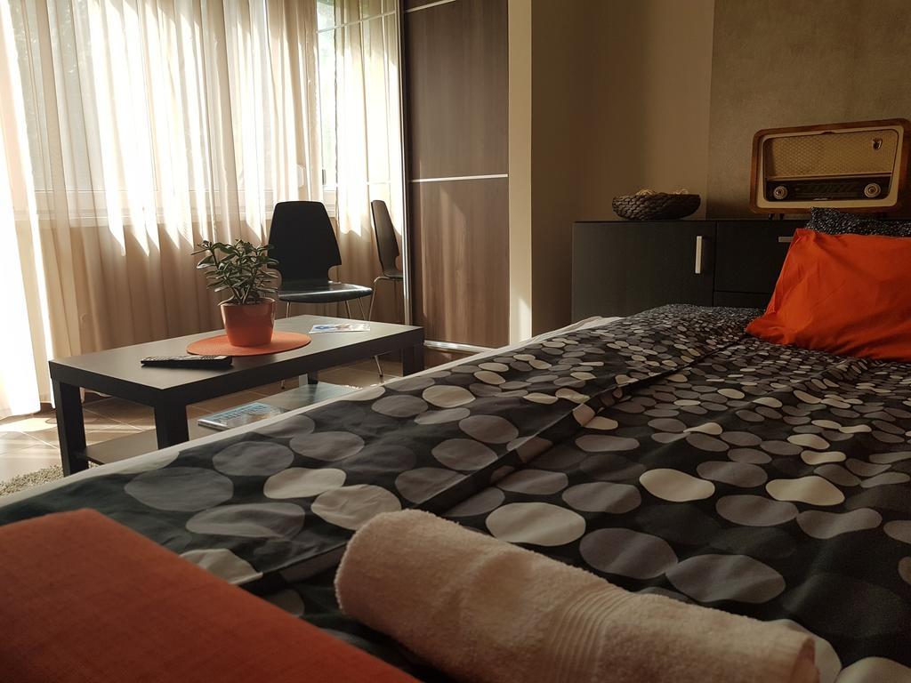 Mgtels Apartman - With Private Parking Budapest Exterior photo