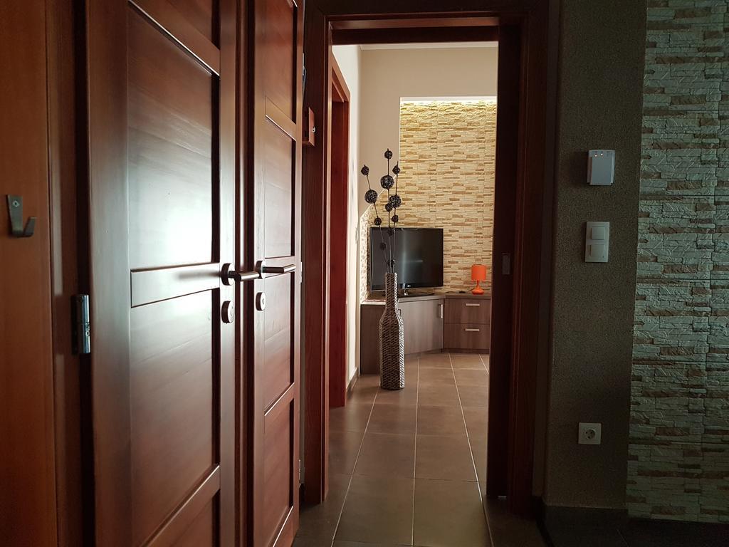 Mgtels Apartman - With Private Parking Budapest Exterior photo