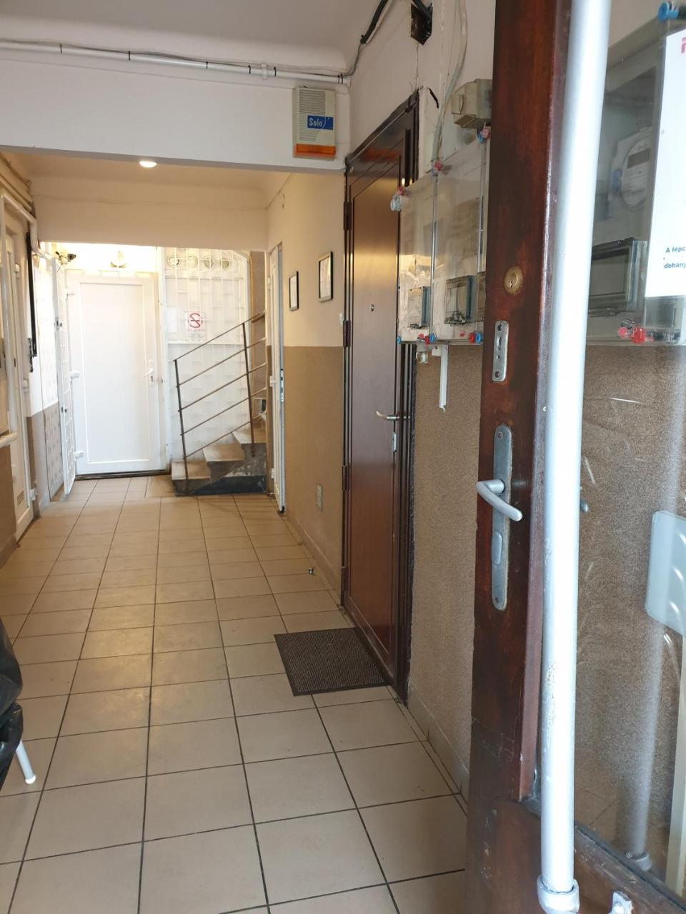 Mgtels Apartman - With Private Parking Budapest Exterior photo